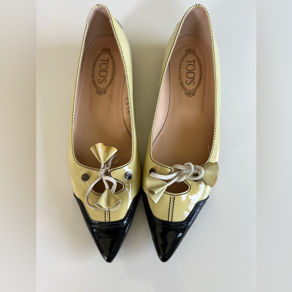 Tod’s size 10.5 flats